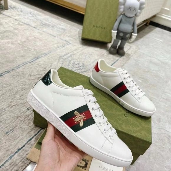 Gucci Ace Bee Embroidered sneakers - Picture 1 of 6